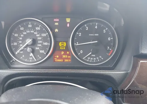 2010 BMW 328I xDrive z USA, uszkodzony, nr VIN WBAPK5C54AA651220